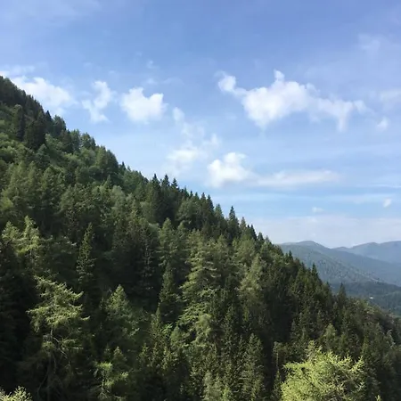 Rifugio C. Tassara Hotel *